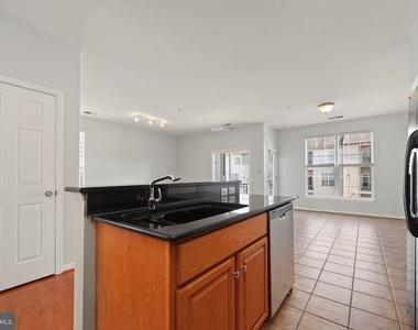 15522 John Diskin Circle - Photo Thumbnail 17
