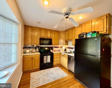 8535 Hilltop Road - Photo Thumbnail 7