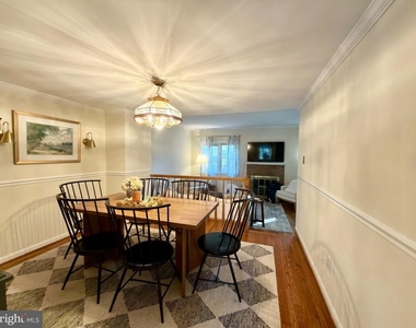 8535 Hilltop Road - Photo Thumbnail 5