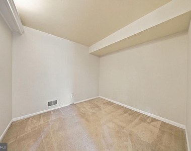 1632 Morrill Court - Photo Thumbnail 28