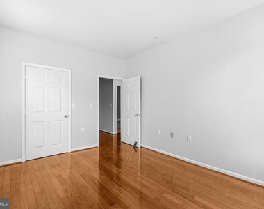 11349 Aristotle Drive - Photo Thumbnail 21