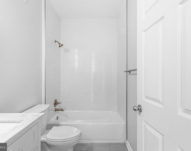 11349 Aristotle Drive - Photo Thumbnail 24