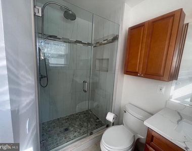 3905 Flagstone Terrace - Photo Thumbnail 21