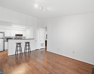 8633 Beekman Place - Photo Thumbnail 9