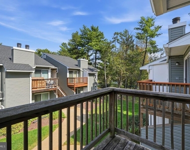 8633 Beekman Place - Photo Thumbnail 21