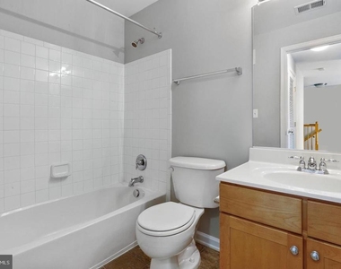 4455 Beacon Grove Circle - Photo Thumbnail 14