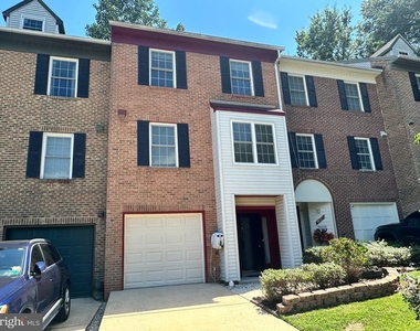 6025 Crocus Court - Photo Thumbnail 32