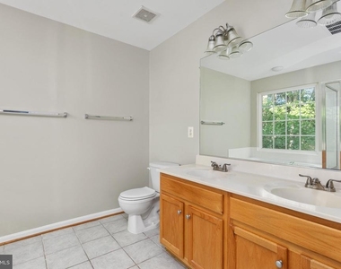 7582 Great Swan Court - Photo Thumbnail 12