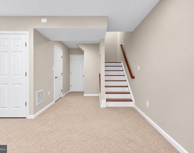 7582 Great Swan Court - Photo Thumbnail 18
