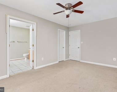 7582 Great Swan Court - Photo Thumbnail 11