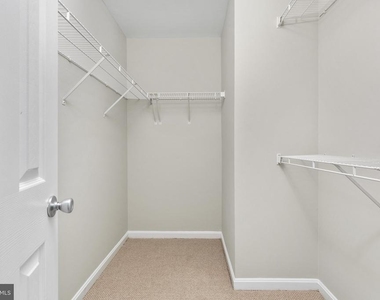 7582 Great Swan Court - Photo Thumbnail 14