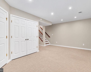 7582 Great Swan Court - Photo Thumbnail 19