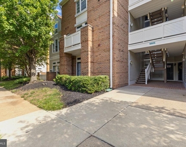 6825 Brindle Heath Way - Photo Thumbnail 19