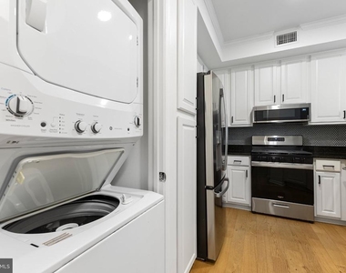 6825 Brindle Heath Way - Photo Thumbnail 6
