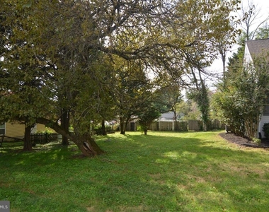 4216 Mosby Street - Photo Thumbnail 19