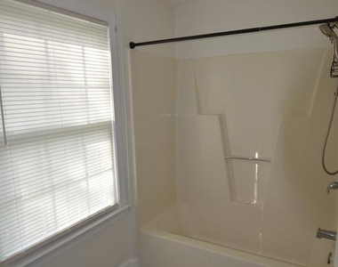 4216 Mosby Street - Photo Thumbnail 13