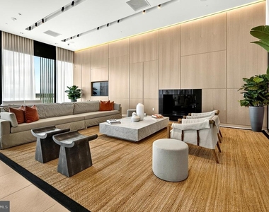 3030 Potomac Avenue - Photo Thumbnail 24