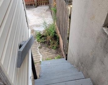 5211 Glenloch Street - Photo Thumbnail 6