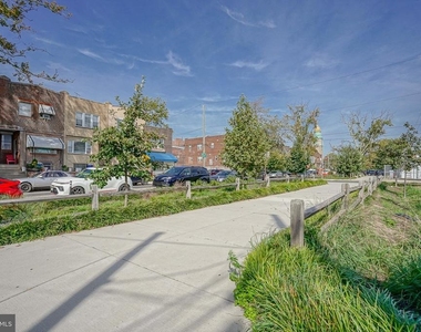 2412 S 24th Street - Photo Thumbnail 21