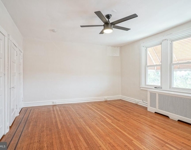 2412 S 24th Street - Photo Thumbnail 33