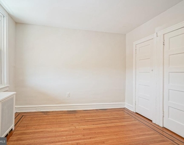 2412 S 24th Street - Photo Thumbnail 26