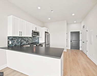 2153 E Lehigh Avenue - Photo Thumbnail 12