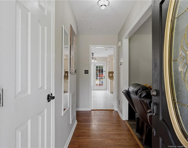 817 Hobson Road - Photo Thumbnail 4