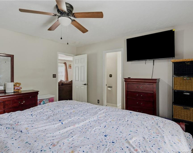 817 Hobson Road - Photo Thumbnail 22