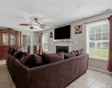 817 Hobson Road - Photo Thumbnail 15