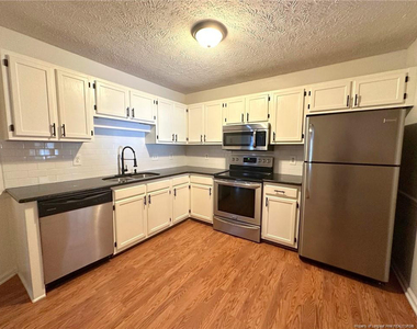 2229 Mossycup Lane - Photo Thumbnail 5