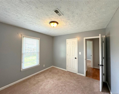 2229 Mossycup Lane - Photo Thumbnail 12