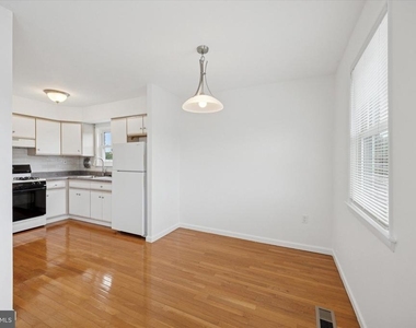 4000 Lyman Drive - Photo Thumbnail 6