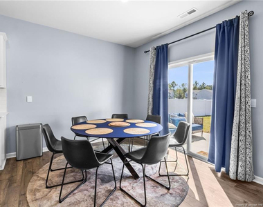 3017 Bayview Drive - Photo Thumbnail 7
