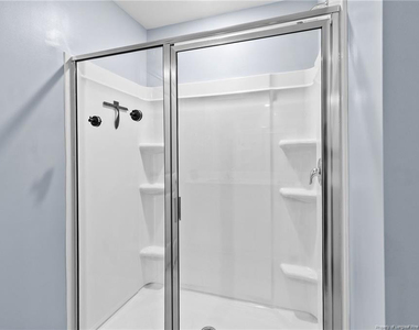 3017 Bayview Drive - Photo Thumbnail 19