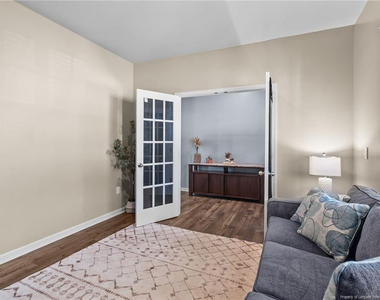 3017 Bayview Drive - Photo Thumbnail 3