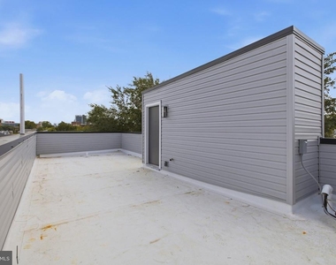 1230 W York Street - Photo Thumbnail 16