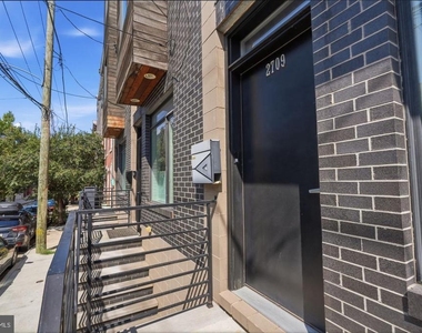 2709 Cambridge Street - Photo Thumbnail 1