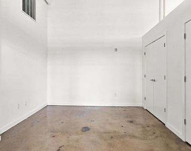 444 N 4th Street - Photo Thumbnail 21