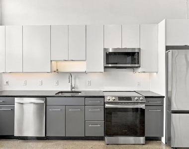 444 N 4th Street - Photo Thumbnail 2