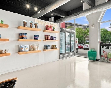 444 N 4th Street - Photo Thumbnail 31