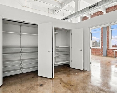 444 N 4th Street - Photo Thumbnail 7