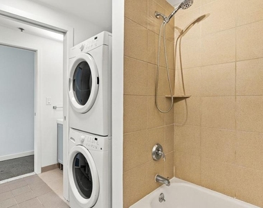 444 N 4th Street - Photo Thumbnail 10