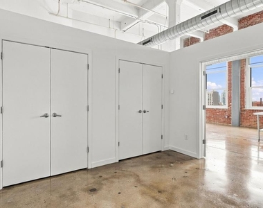 444 N 4th Street - Photo Thumbnail 9