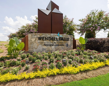 521 Groveview Wynd - Photo Thumbnail 28
