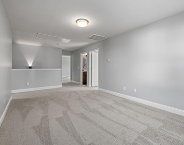 521 Groveview Wynd - Photo Thumbnail 18