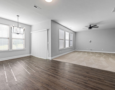 521 Groveview Wynd - Photo Thumbnail 5