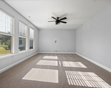 521 Groveview Wynd - Photo Thumbnail 6