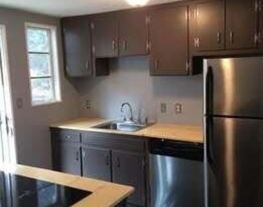 1031 Saint Marys Street - Photo Thumbnail 6