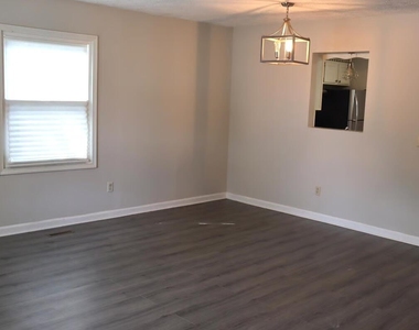 507 Dowd Street - Photo Thumbnail 1