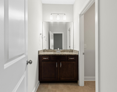 912 Village View Lane - Photo Thumbnail 30